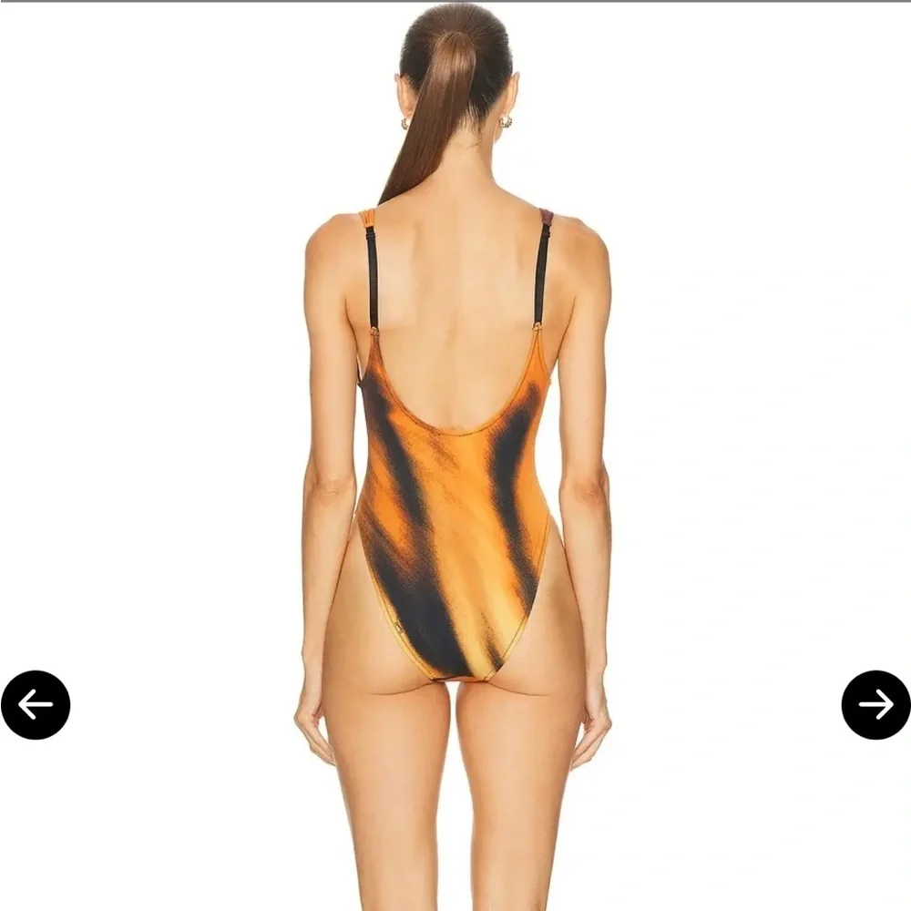 Sw68. Cavalli X Skims nwt 🐅tiger face print scoop neck one piece XL - Picture 6 of 6